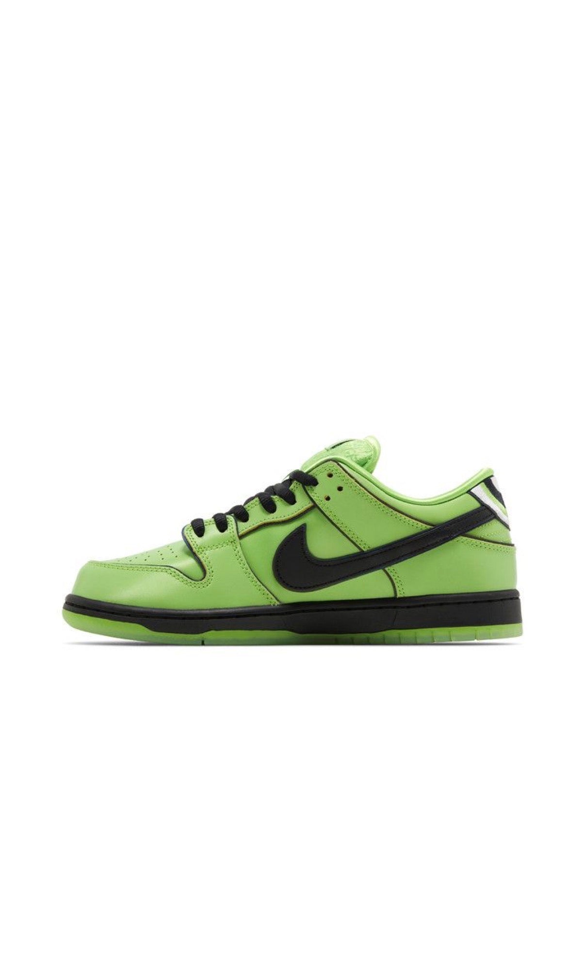 The powerpuff girls x nike dunk low pro sb qs buttercup