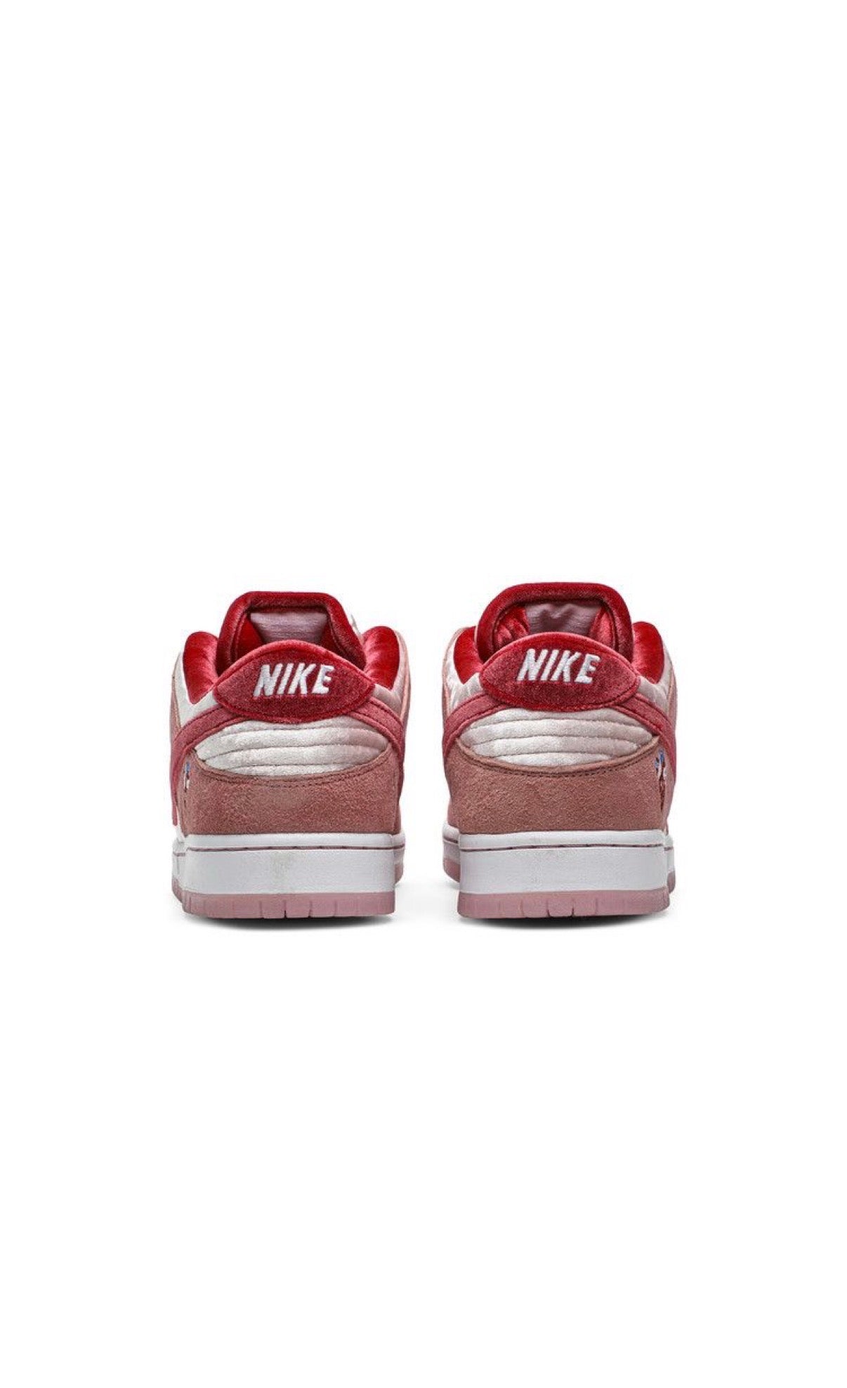 StrangeLove x Nike Dunk Low SB valentines Day
