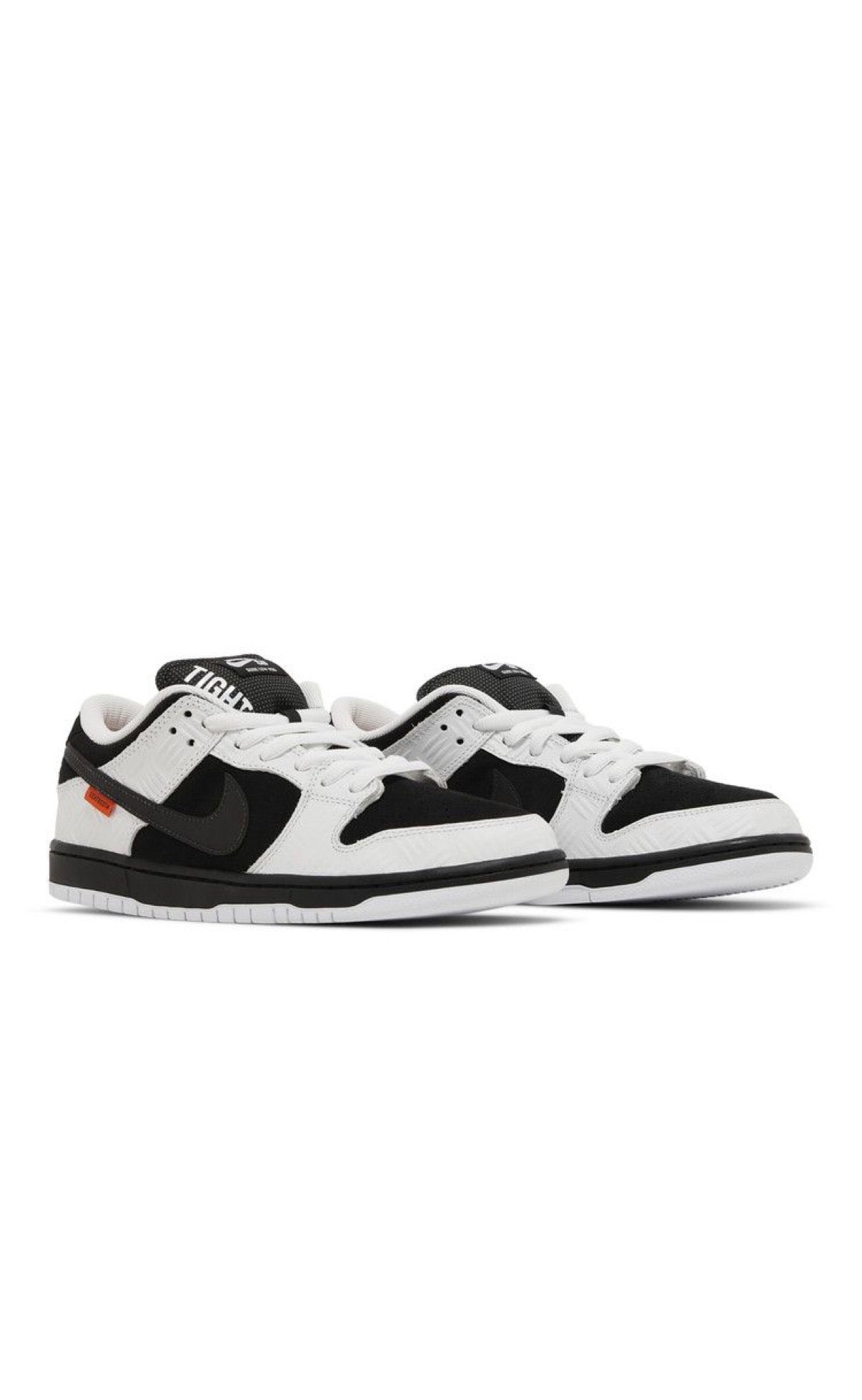 TIGHTBOOTH x Nike Dunk Low SB